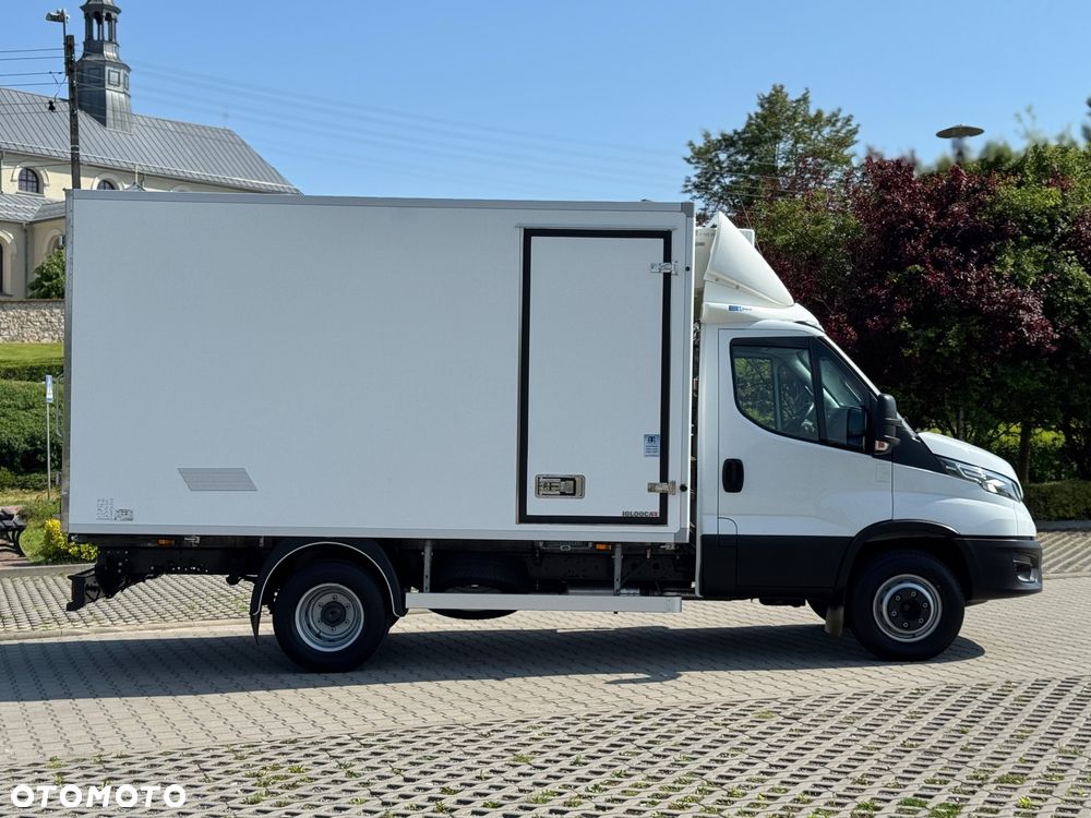 Iveco Daily‼️72C18‼️2021r 3.0 HI-MATIC Chłodnia/Mroźnia zakres -32C THERMO KING V-500 MAX Źródło Zasilania 400V Grube Ściany/Podłoga Przegroda komorowa‼️ Full LED na bliźniaku Salon Polska DMC7200kg - 6