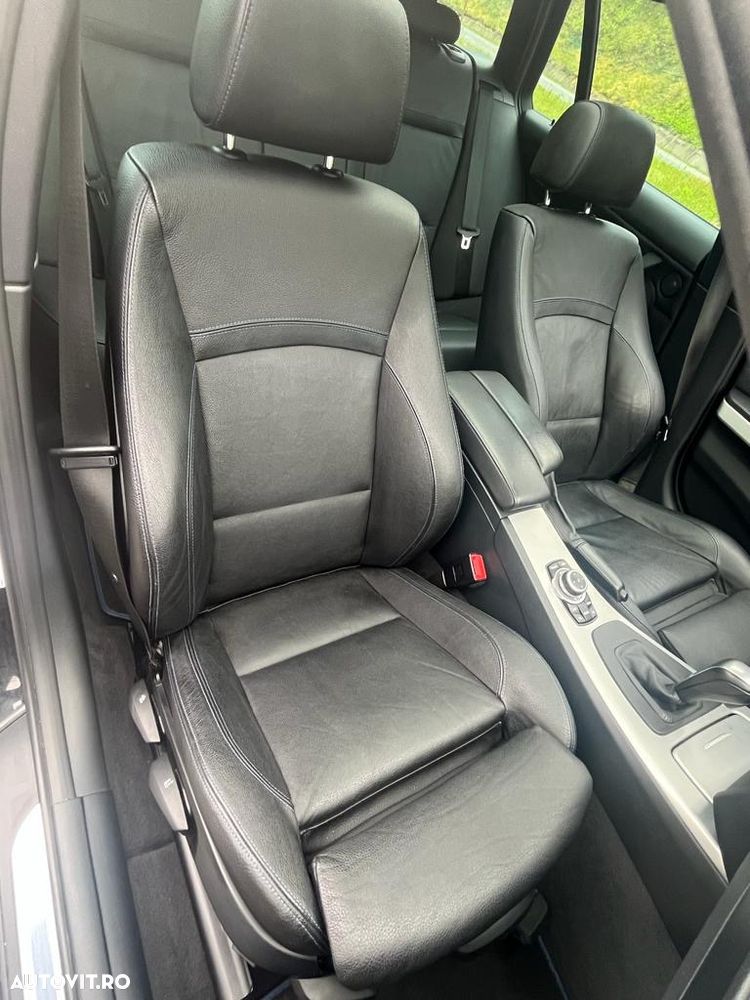 BMW Seria 3 320d xDrive DPF Aut. Edition Sport - 9