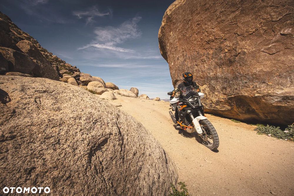 KTM Adventure - 10