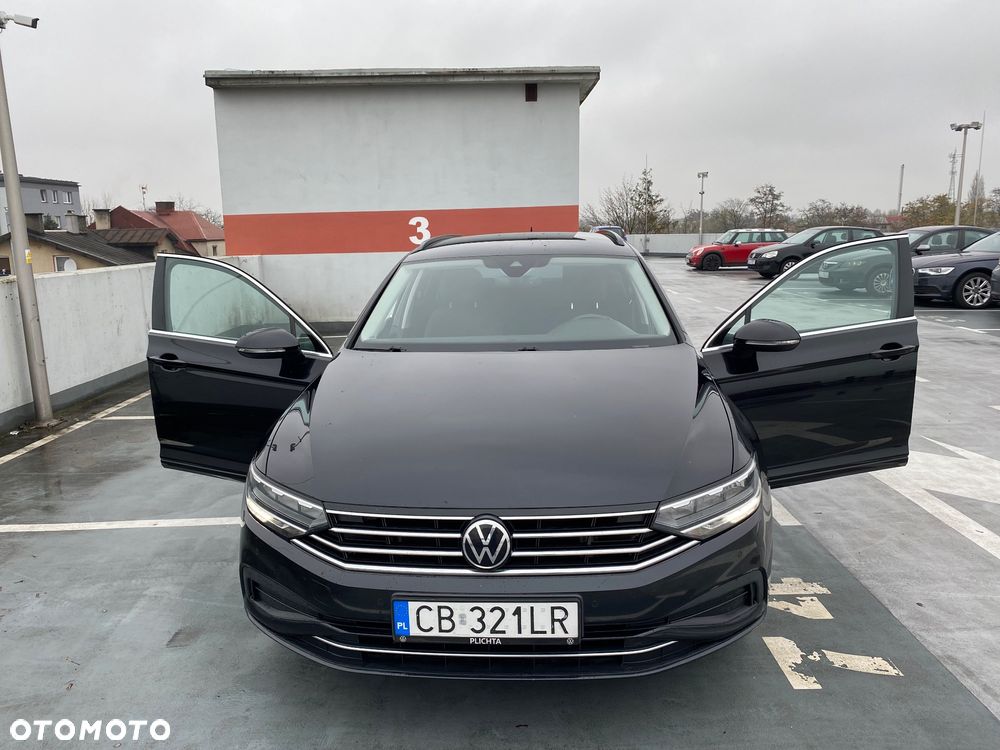 Volkswagen Passat 1.5 TSI EVO Elegance DSG - 4