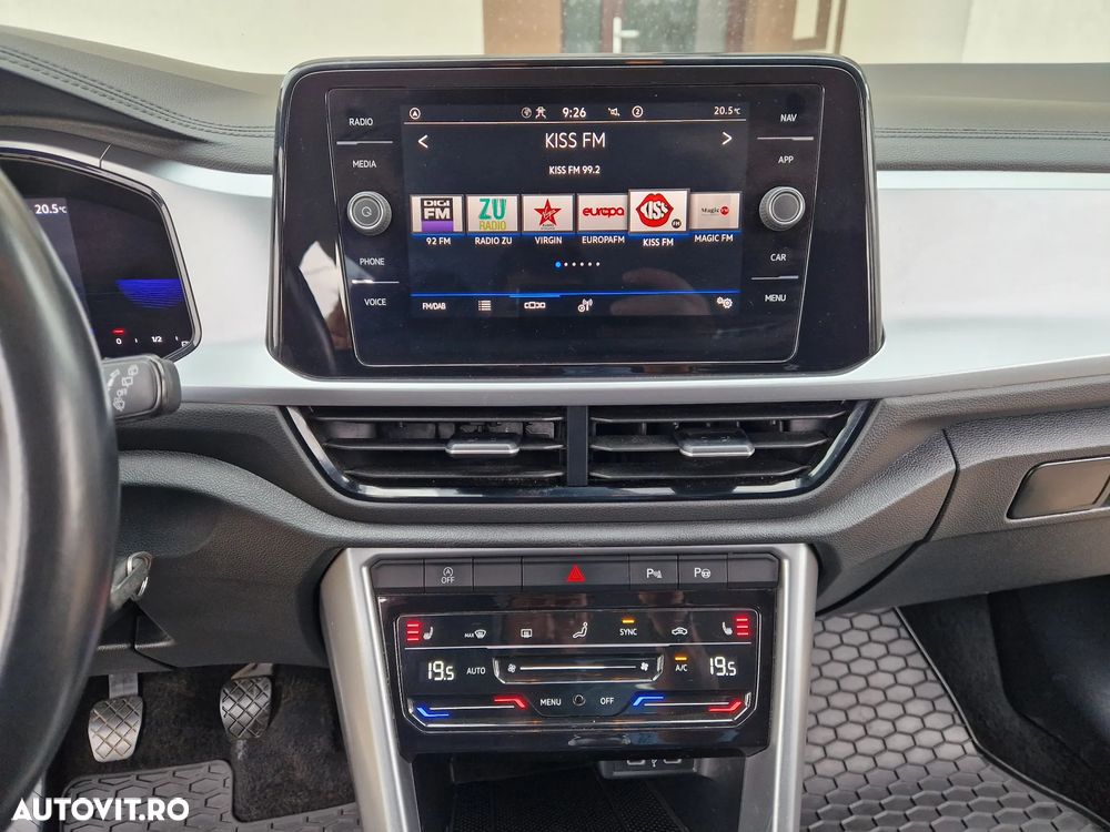 Volkswagen T-Roc 1.0 TSI Design - 21