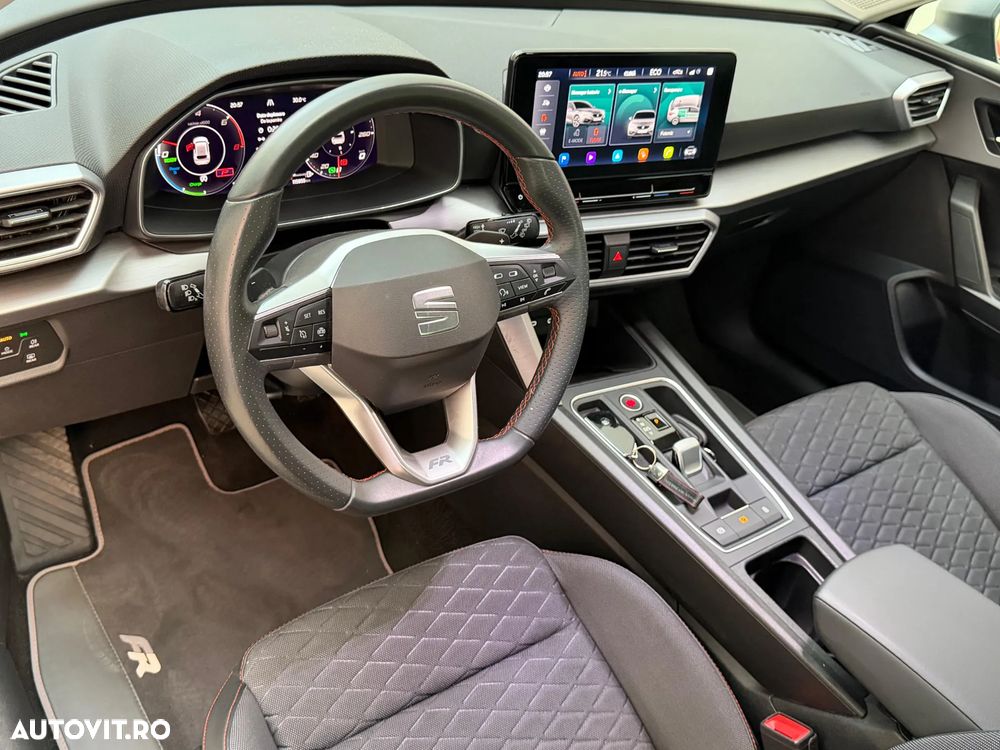 SEAT Leon 2022 — imagine 4