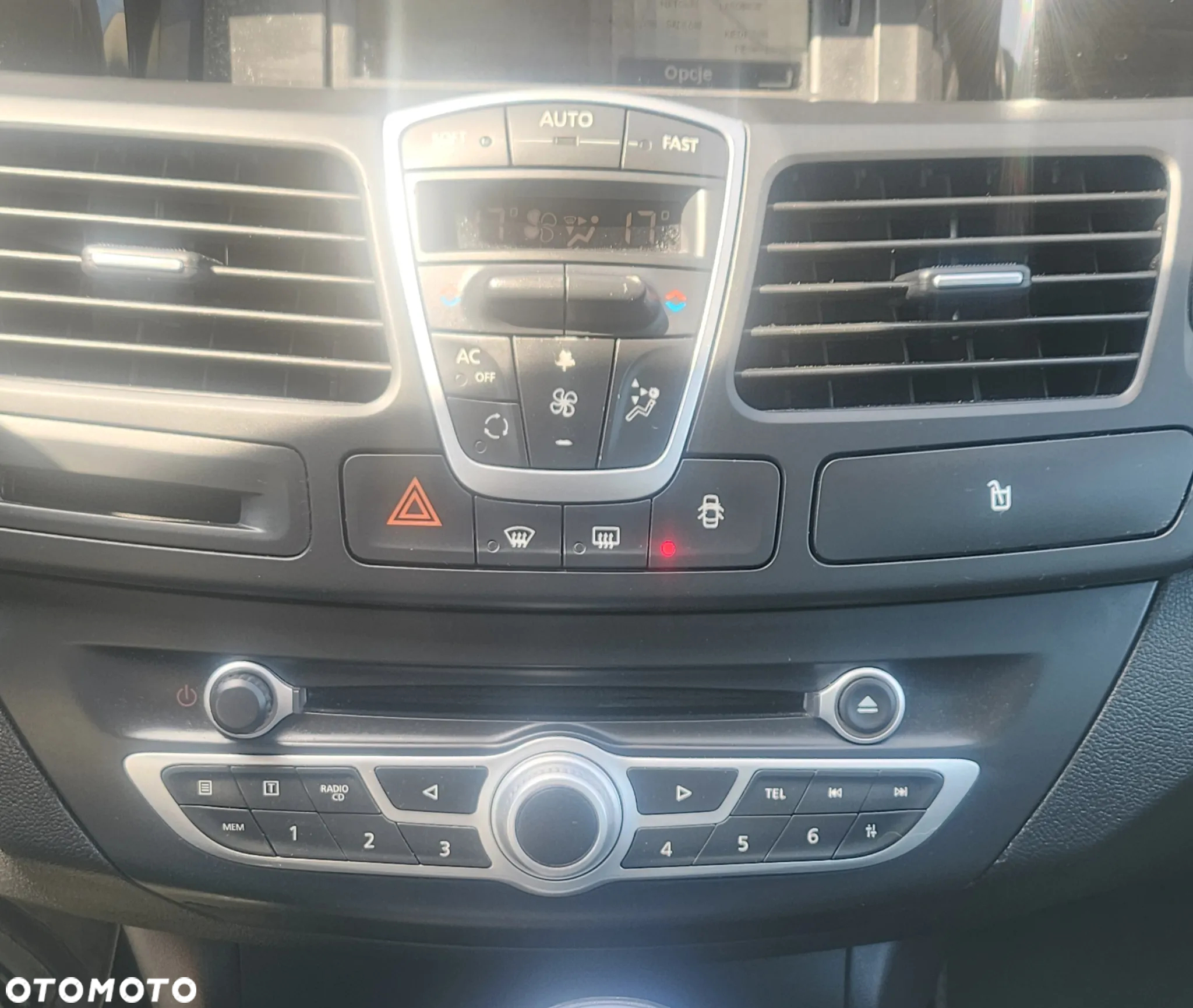 Renault Laguna Grandtour dCi 175 FAP Bose Edition - 18
