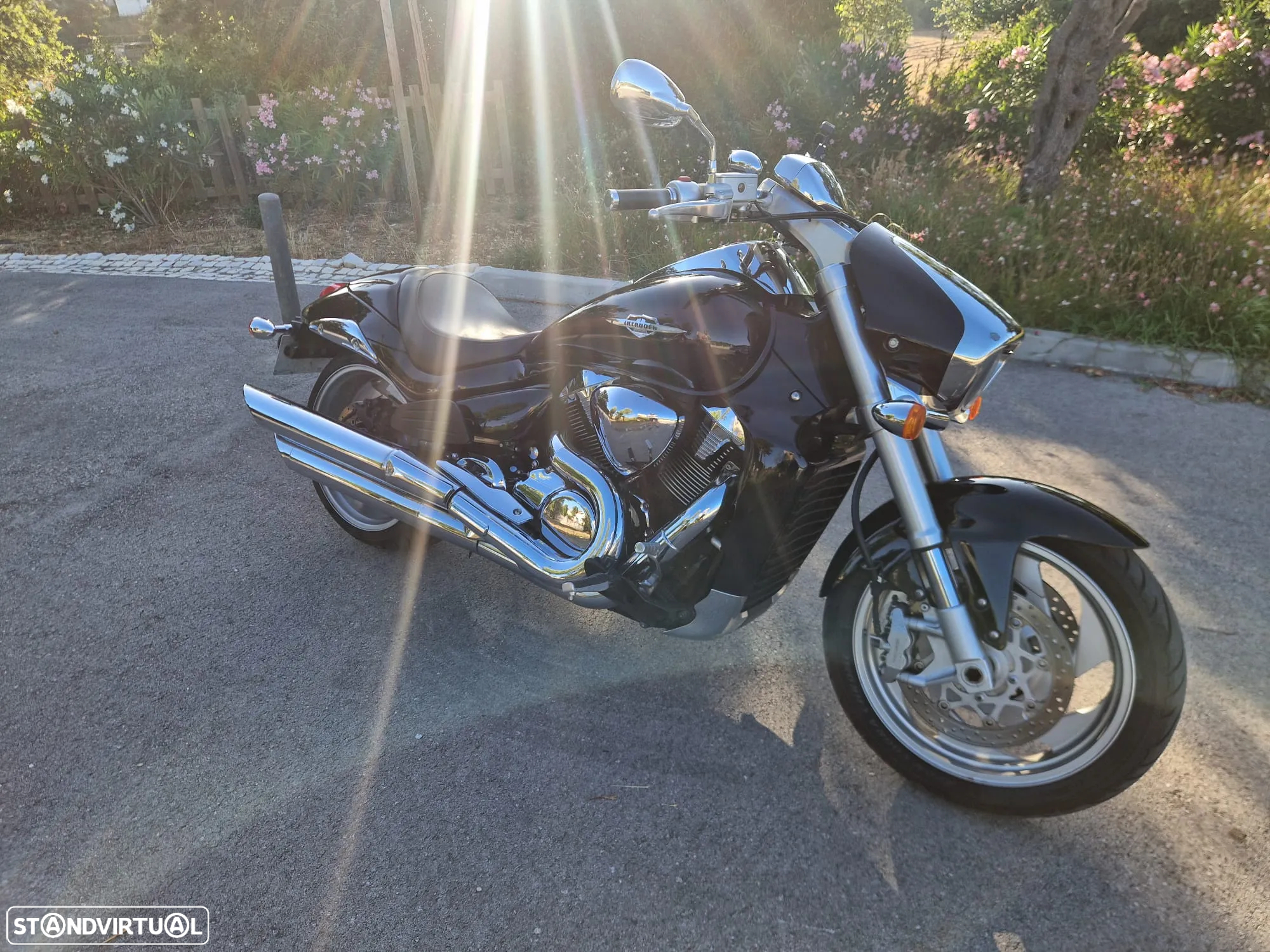 Suzuki Intruder 1800  Possível Financiamento - 6