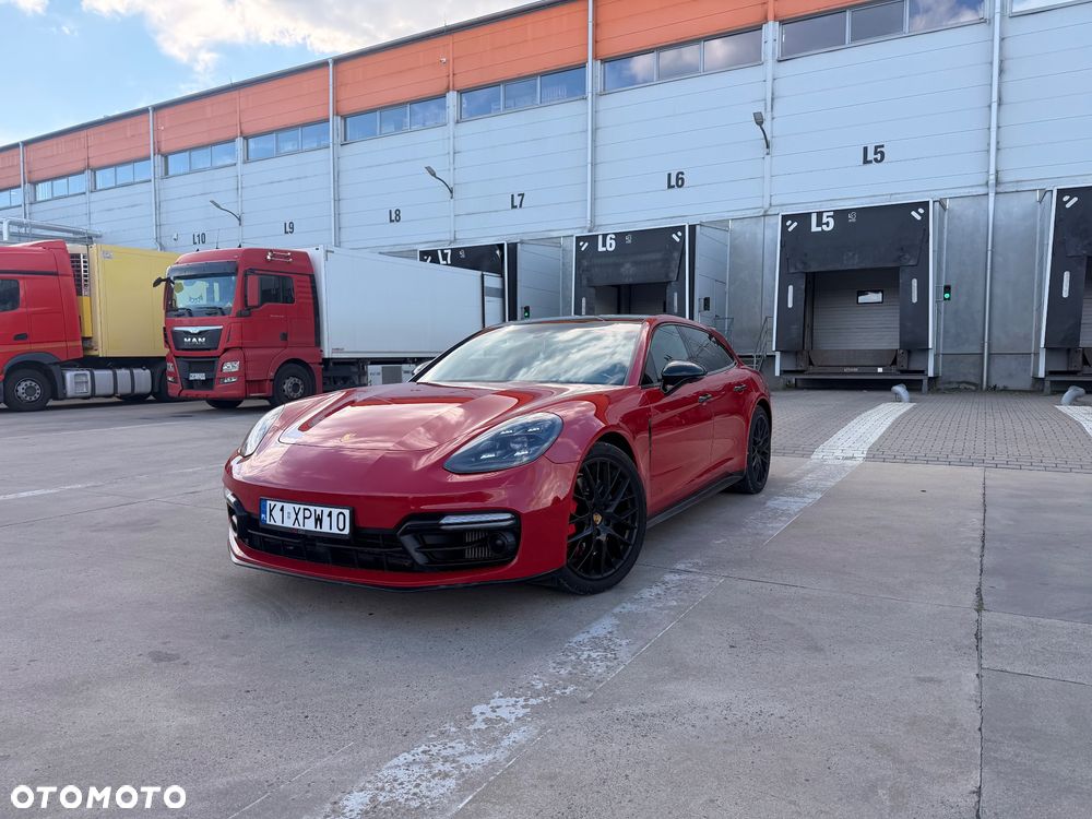 Porsche Panamera GTS GPF - 9