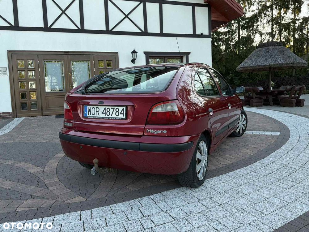 Renault Megane - 5