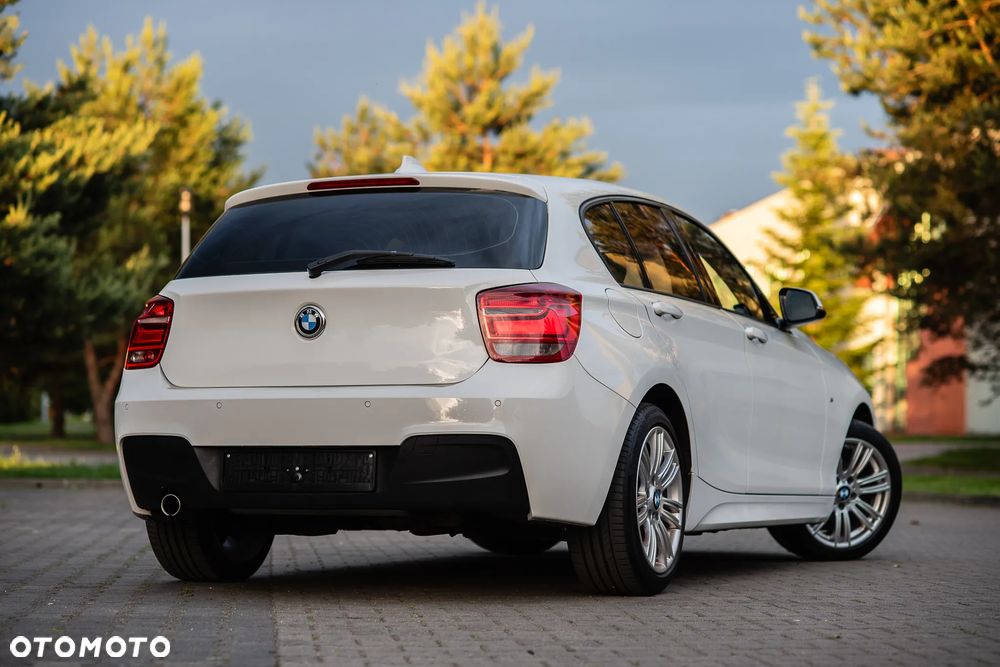 BMW Seria 1 116i - 11