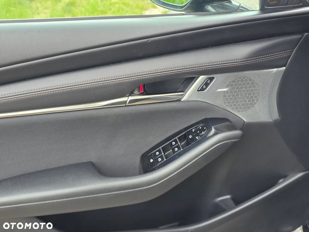 Mazda 3 e-SKYACTIV-G 2.0 M HYBRID 150 SELECTION - 10