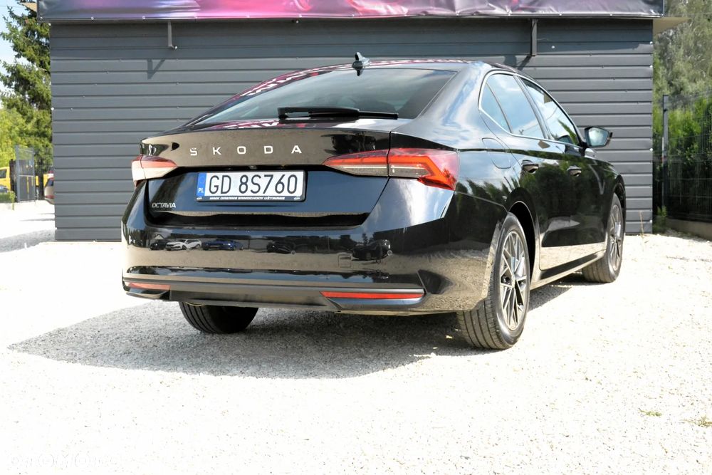 Skoda Octavia 2.0 TDI Selection - 8