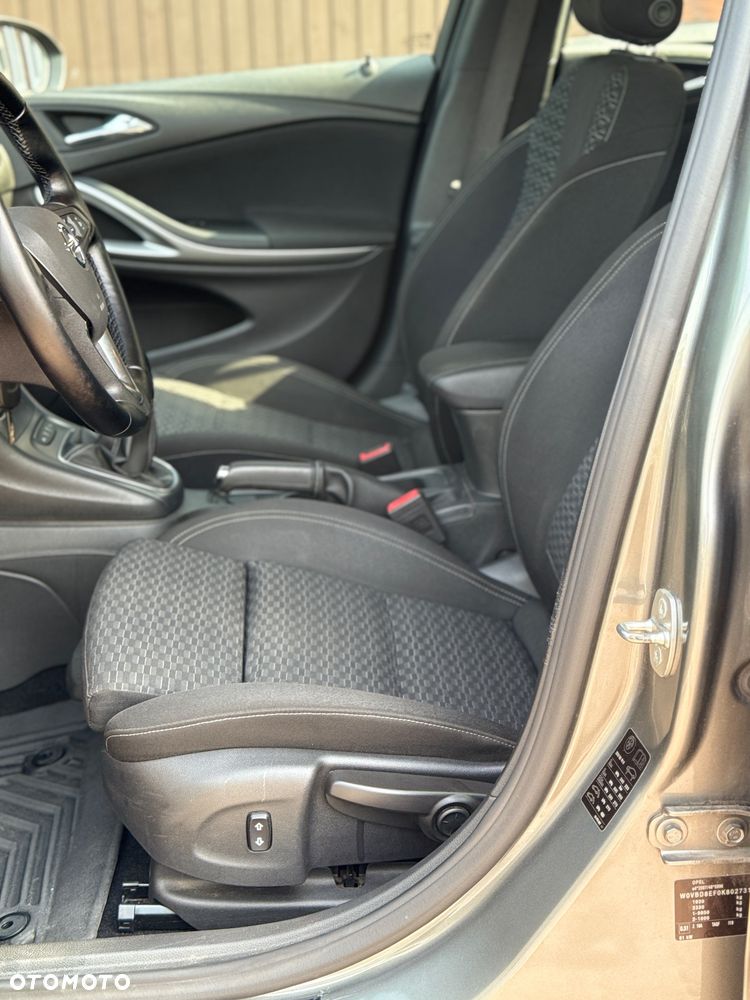 Opel Astra 1.6 CDTI Enjoy S&S - 19