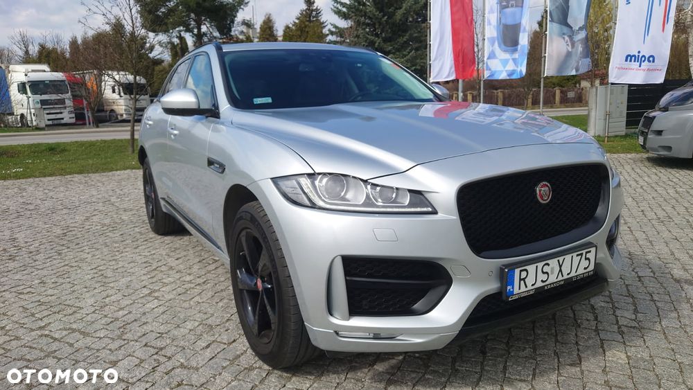 Jaguar F-Pace 2.0 i4D AWD Prestige - 8