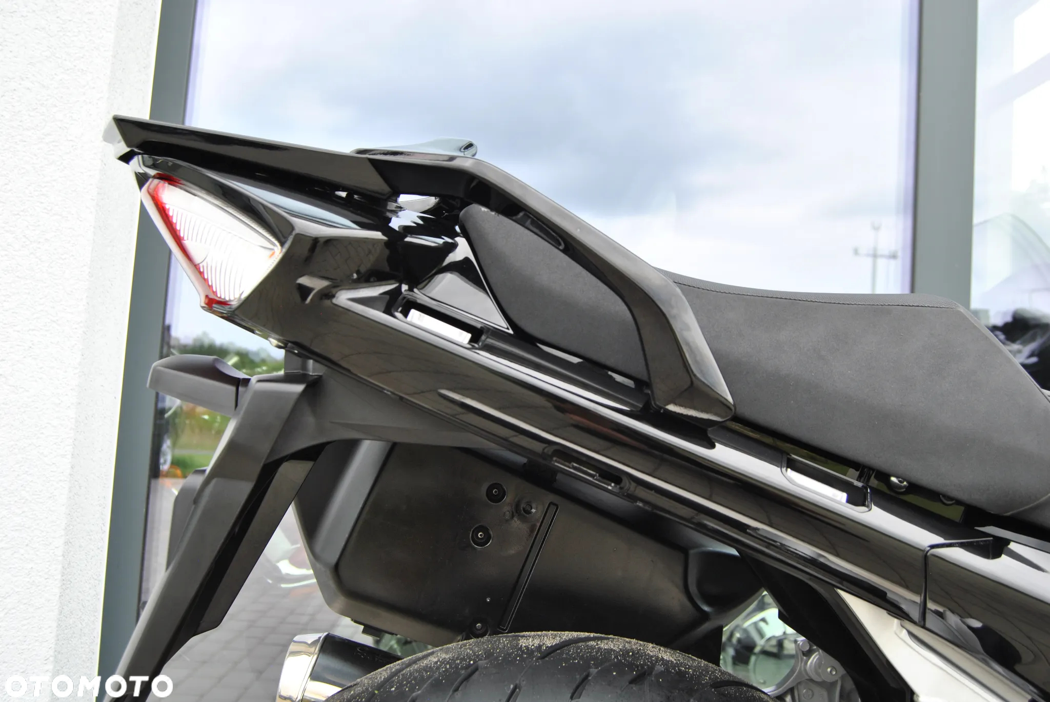 Yamaha FJR - 24