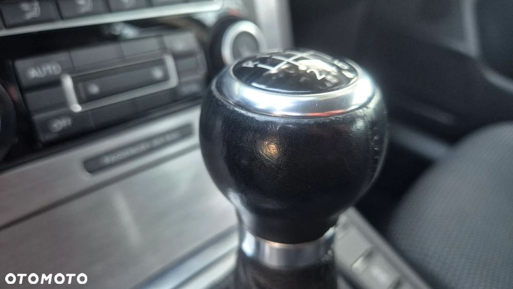 Volkswagen Passat - 19