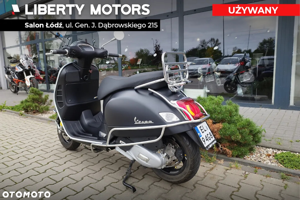 Vespa GTS - 8