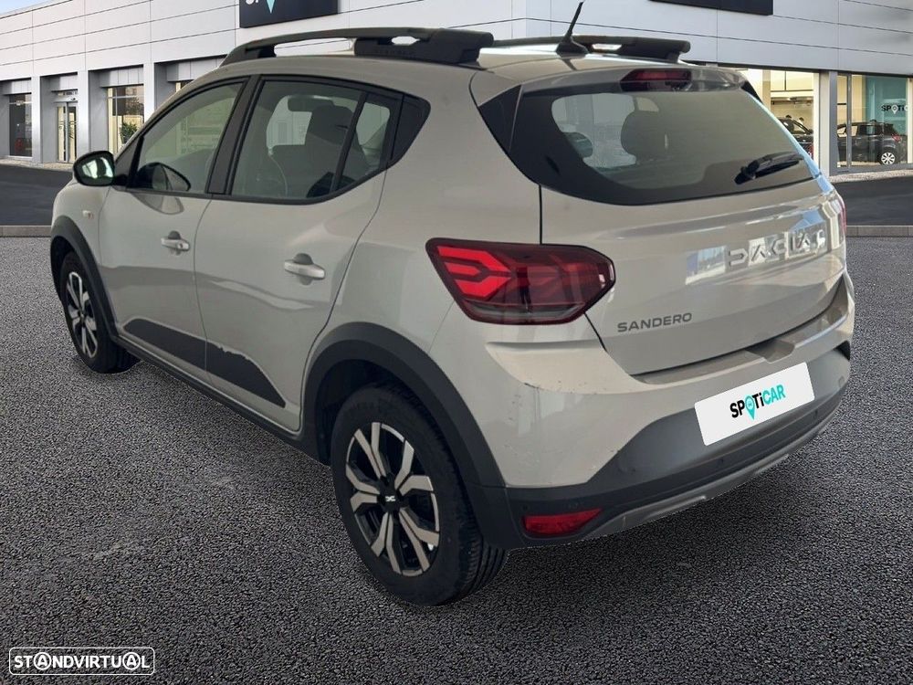 Dacia Sandero - 7