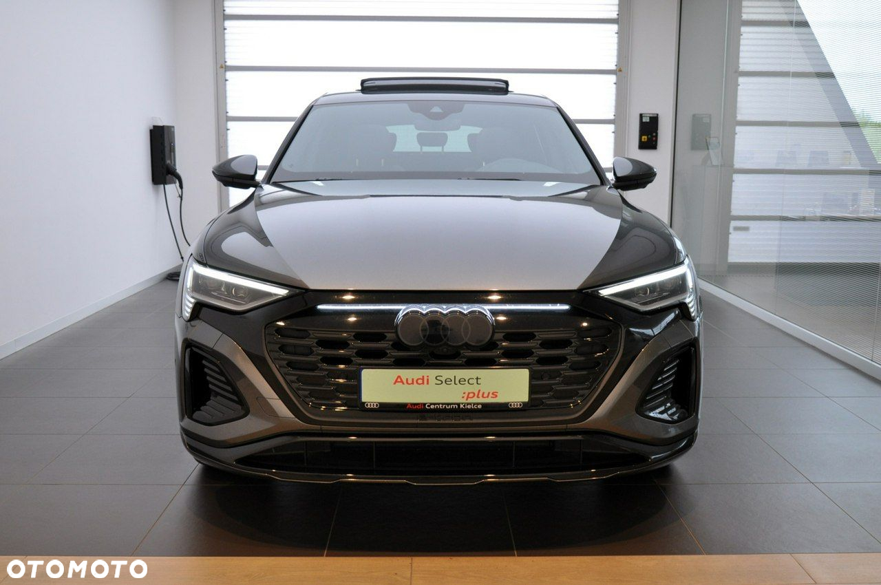 Audi Q8 - 6