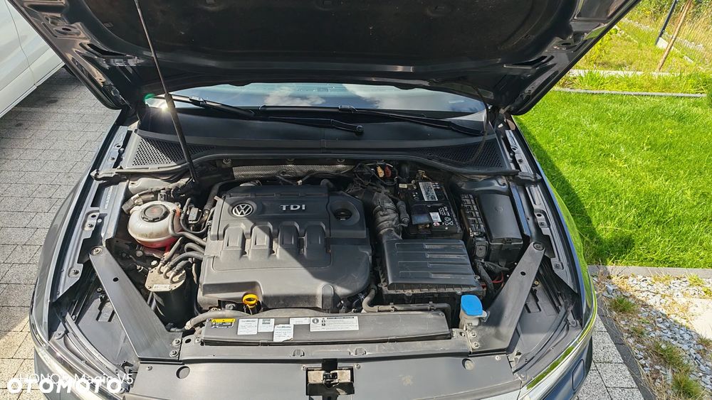 Volkswagen Passat Variant 2.0 TDI DSG (BlueMotion Technology) Highline - 12