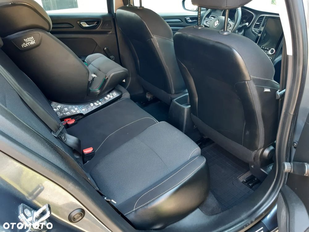 Renault Megane ENERGY TCe 100 LIMITED - 17