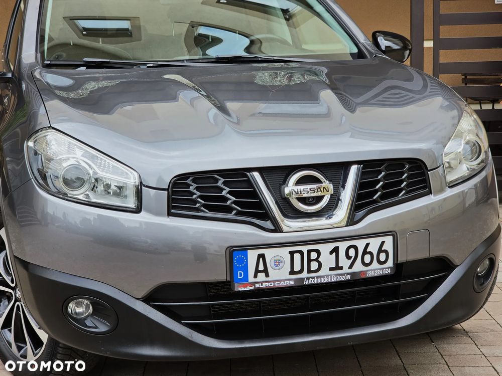 Nissan Qashqai 2.0 4x4 Tekna Premium - 12