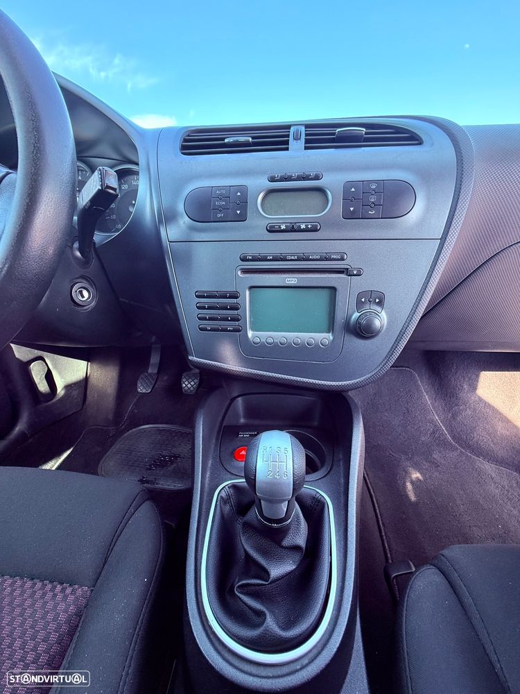 SEAT Leon 2.0 TDI Sport DPF - 21