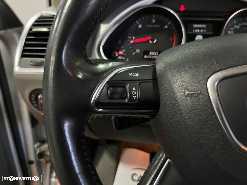 Audi Q7 3.0 V6 TDi quattro Tiptronic - 16