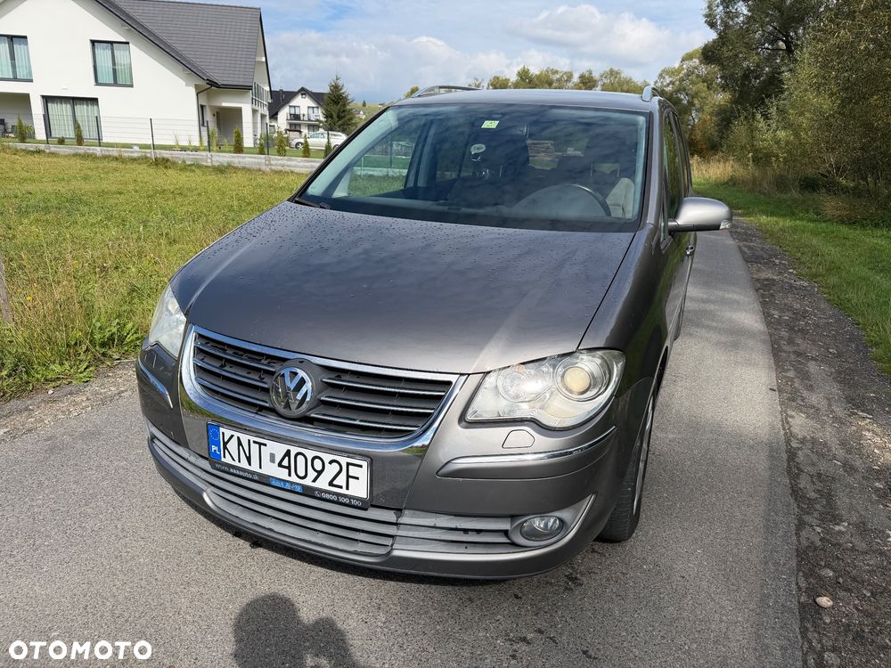 Volkswagen Touran 1.4 TSI Highline DSG - 3