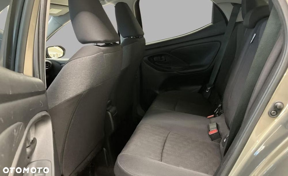 Toyota Yaris Hybrid 1.5 Active - 17