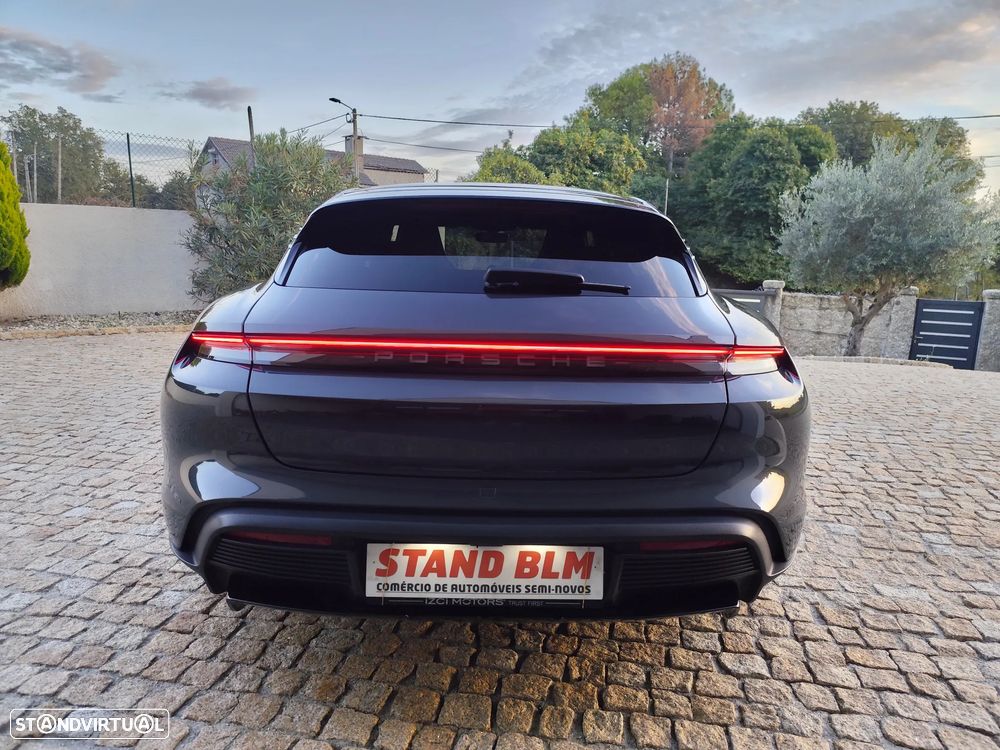 Porsche Taycan Sport Turismo Standard - 28