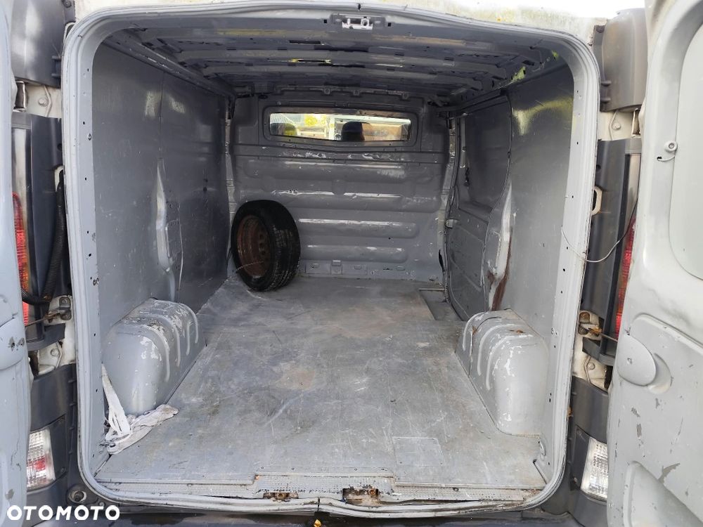Opel Vivaro - 4
