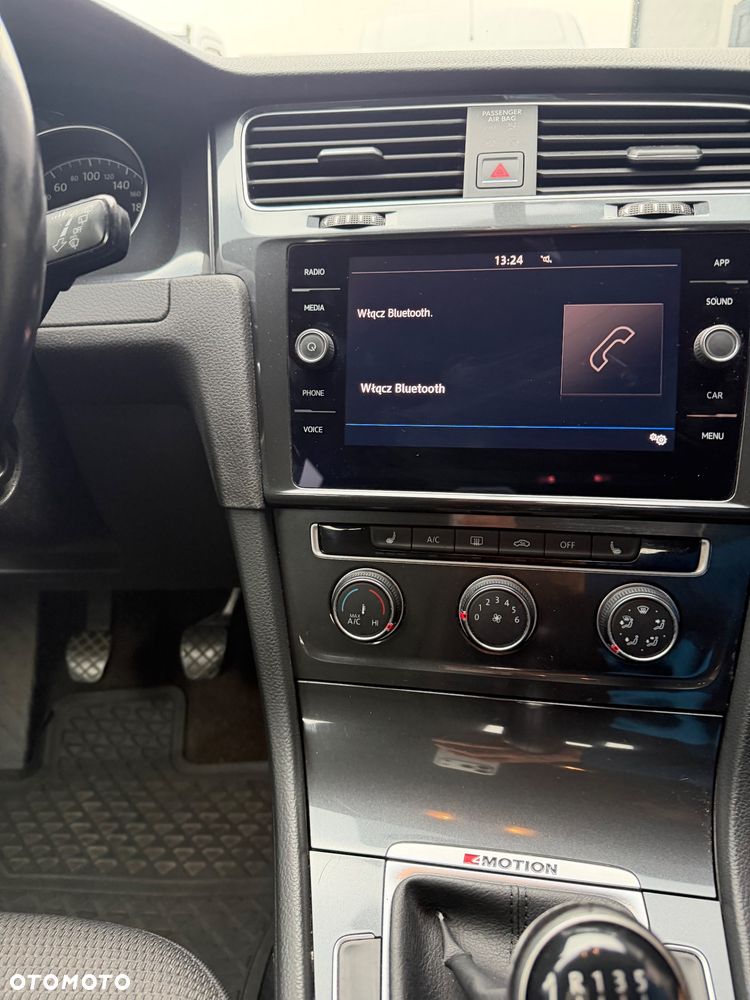 Volkswagen Golf - 13