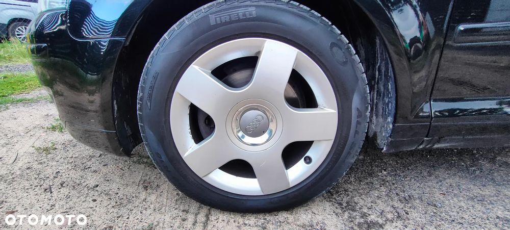 Audi A3 3-drzwiowe 1.6 Ambiente - 10