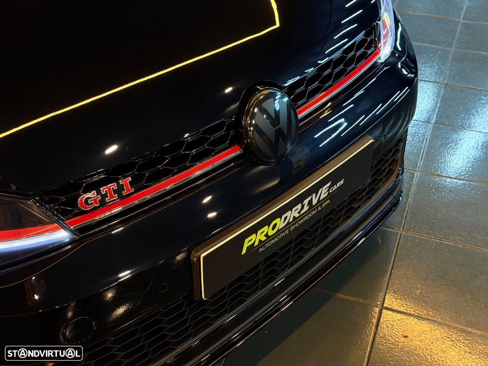 VW Golf GTI TCR 2.0 TSI OPF DSG - 15