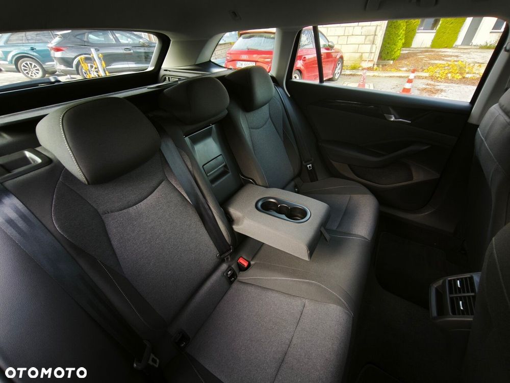 Volkswagen Passat Variant 1.5 TSI EVO Business DSG - 34