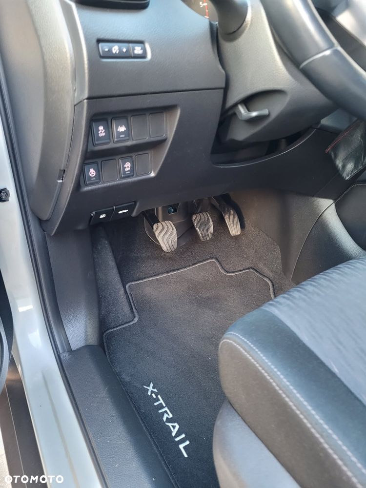 Nissan X-Trail 1.7 dCi N-Connecta - 6