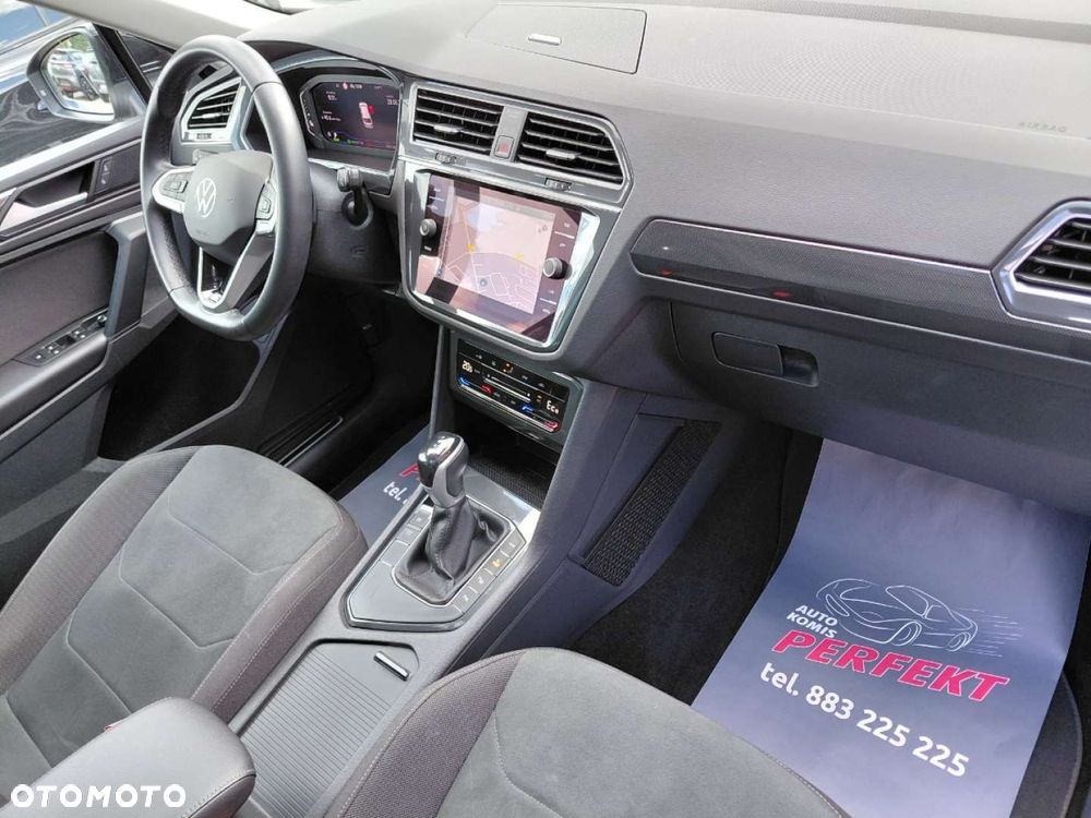 Volkswagen Tiguan - 17