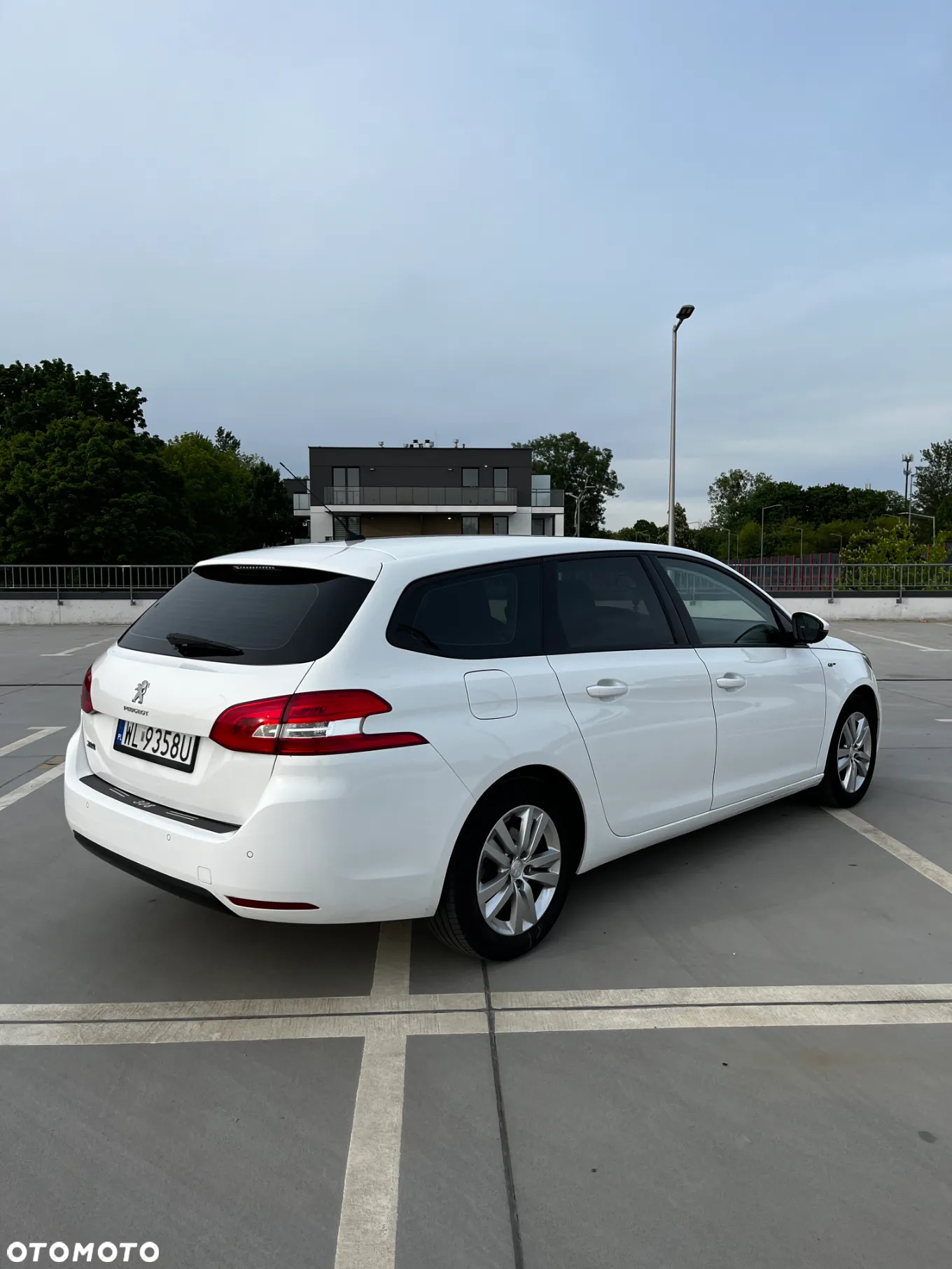 Peugeot 308 BlueHDi 130 Active Pack - 11