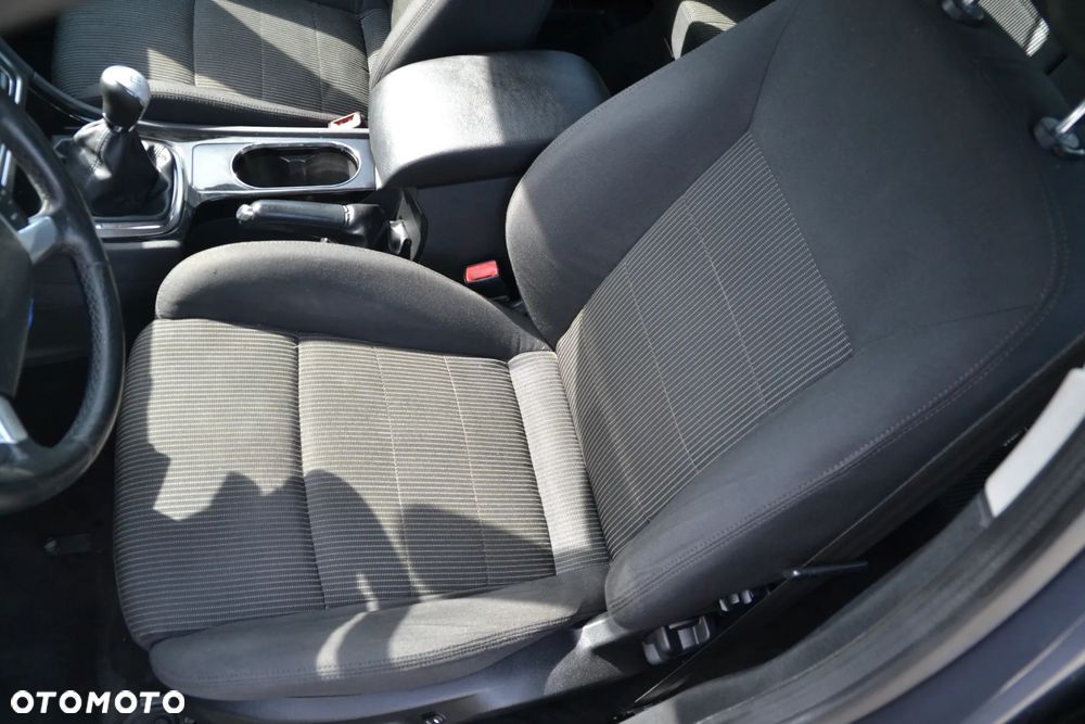 Ford Mondeo 2.0 Viva Titanium - 19