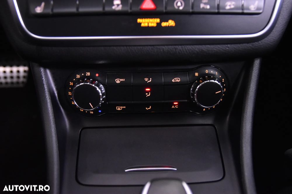 Mercedes-Benz GLA 45 AMG 4MATIC Aut. - 19