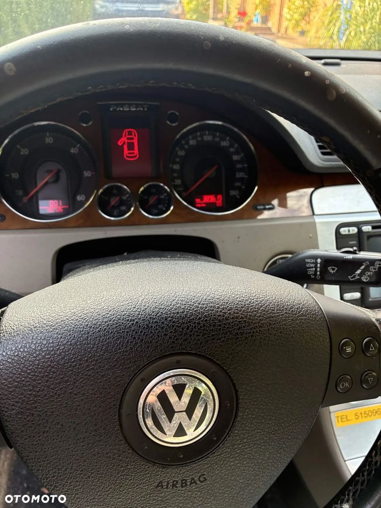 Volkswagen Passat - 7