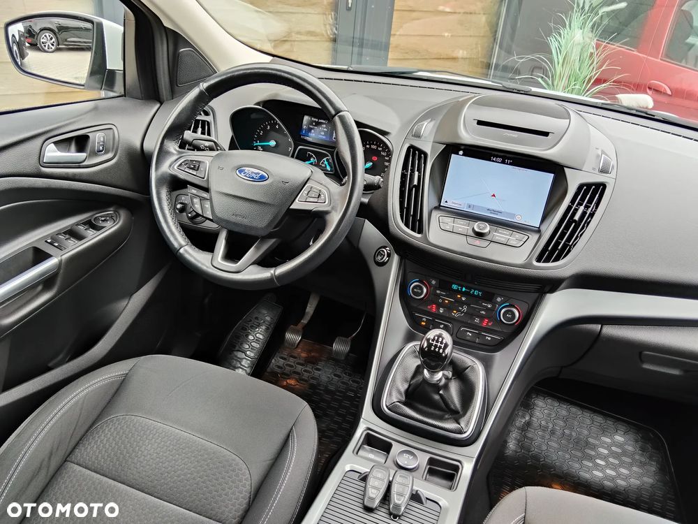 Ford Kuga 1.5 EcoBoost TITANIUM - 22
