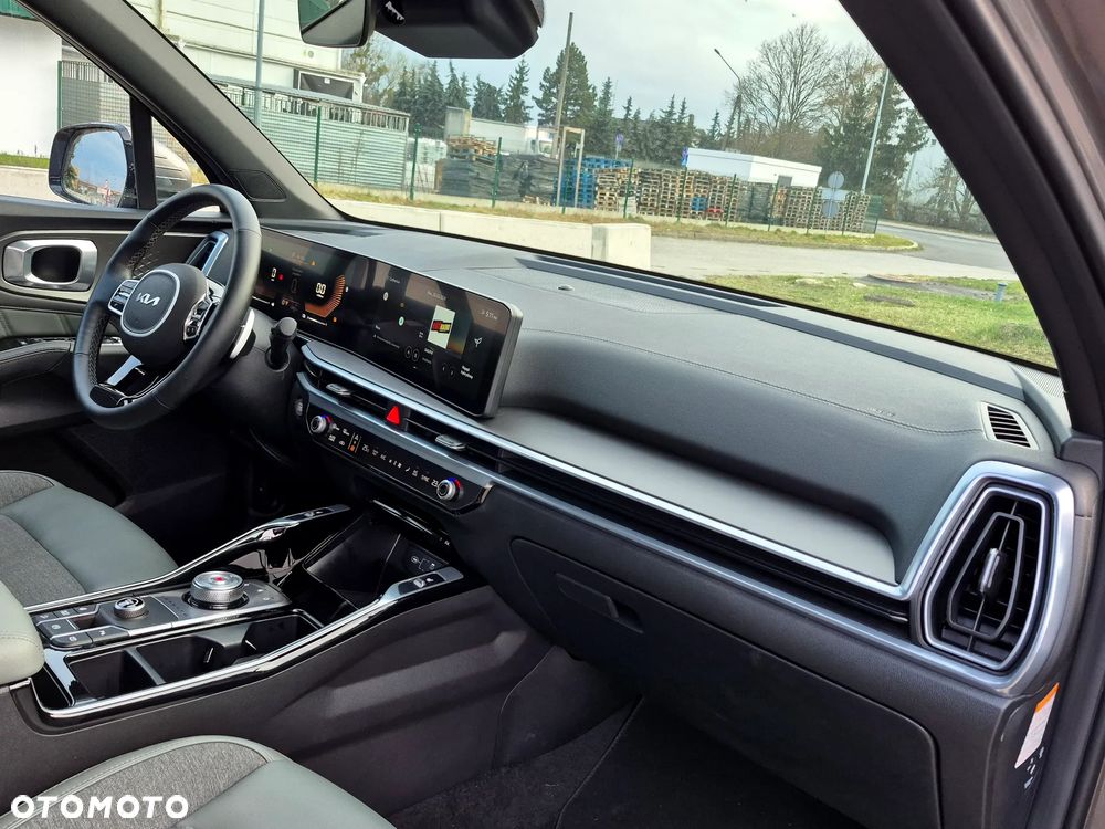 Kia Sorento 1.6T-GDI 2WD OPF Vision - 13