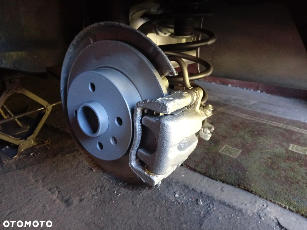 Opel Meriva 1.4 Essentia - 26