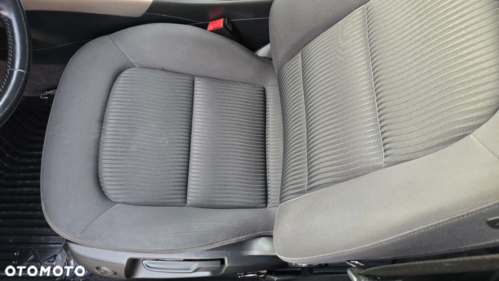 Audi A4 Avant 2.0 TDI Multitronic - 15