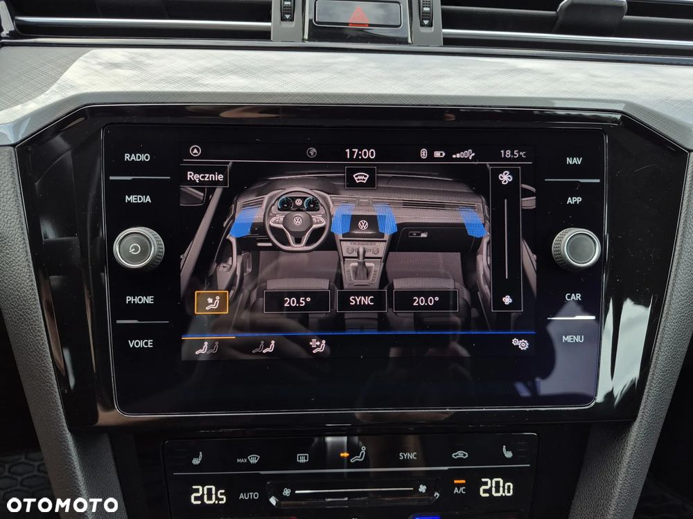 Volkswagen Passat 2.0 TSI Business DSG - 29