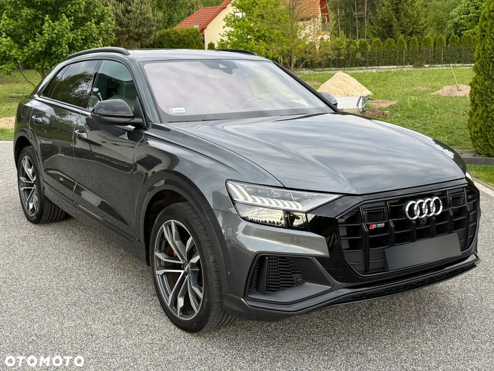 Audi SQ8 - 21