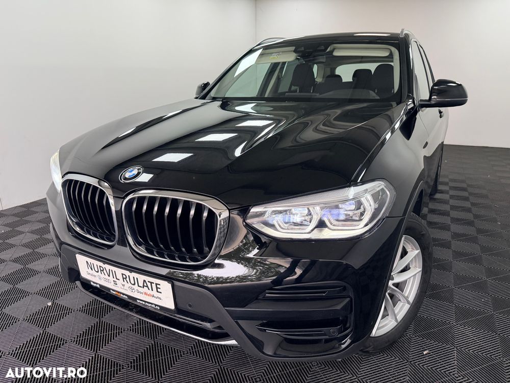 BMW X3 xDrive20i AT - 33