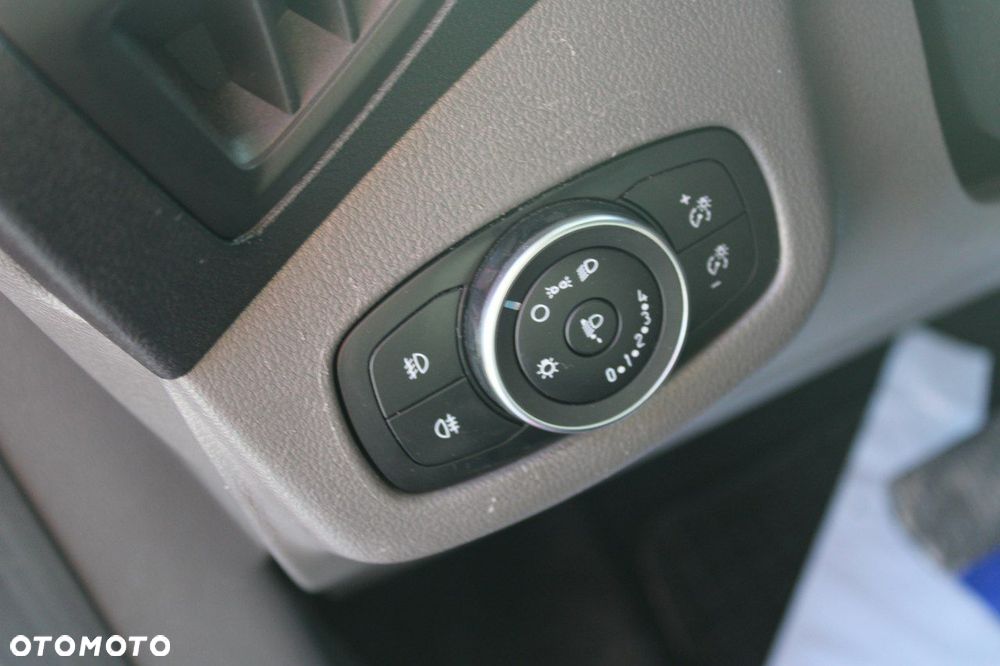 Ford Transit Connect - 20