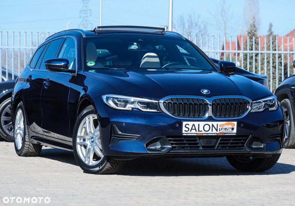 BMW Seria 3 320e Sport Line - 28