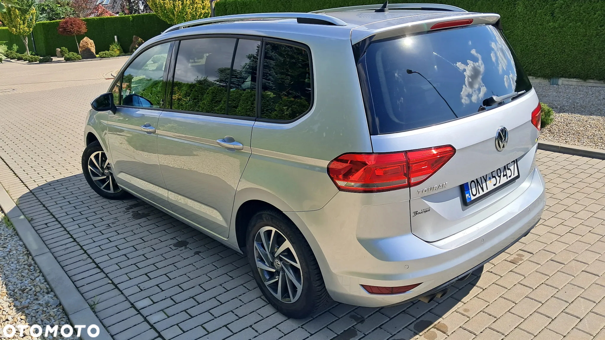 Volkswagen Touran 1.4 TSI BMT Comfortline DSG - 9