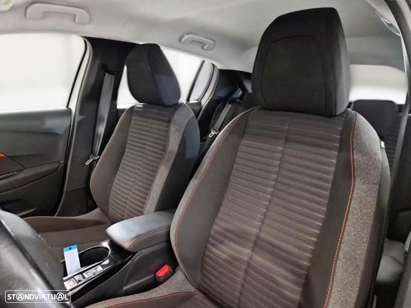 Peugeot e-208 - 7